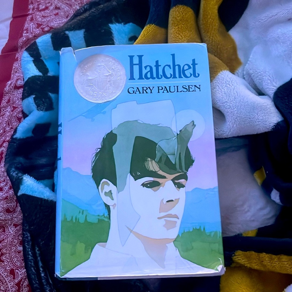The hatchet book by Gary Paulson